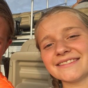 Meet your Posher, Hazel